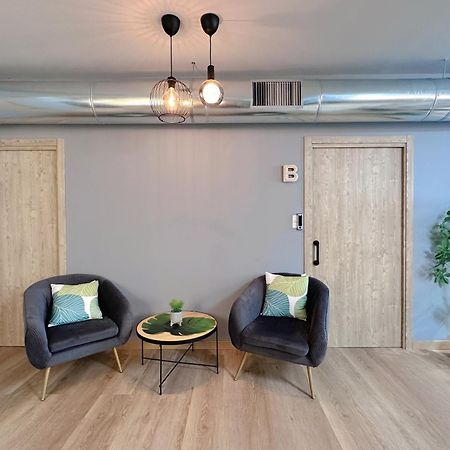 The Pod Suite Hostel Blasco Βαλένθια Εξωτερικό φωτογραφία